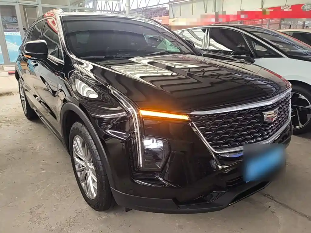 Cadillac XT4 28 T 2 WD Luxury