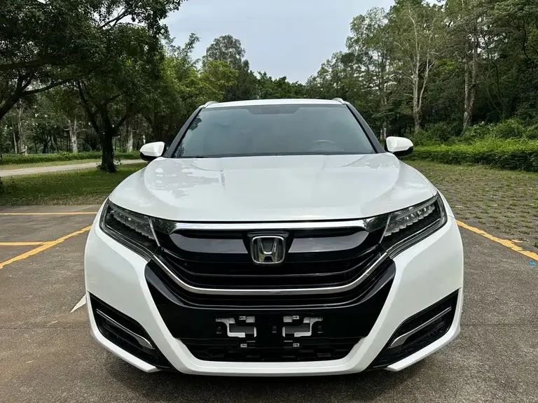 Honda UR-V 370 TURBO 4 WD Premium CN-V