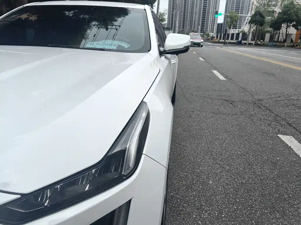 Cadillac CT4 28 T Luxury