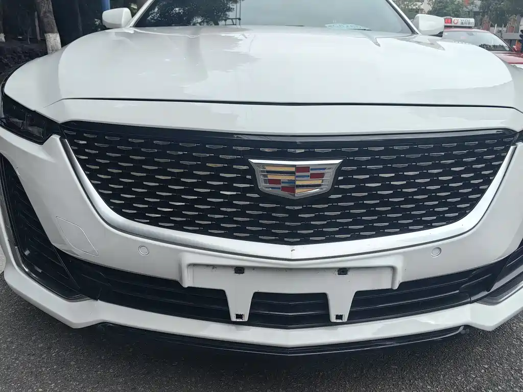 Cadillac CT4 28 T Luxury