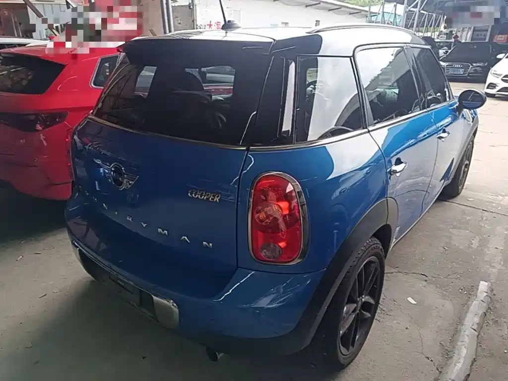 MINI COUNTRYMAN 1.6 L COOPER Excitement