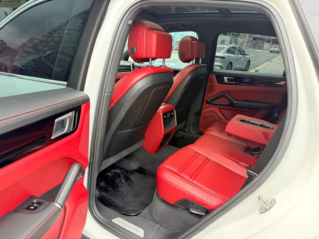Cayenne NEV Cayenne E-Hybrid 2.0 T