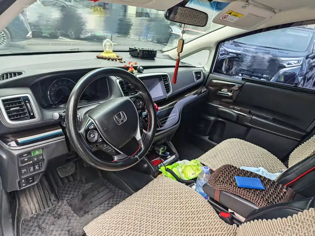 Odyssey 2.0 L Sharp· Smooth Enjoyment