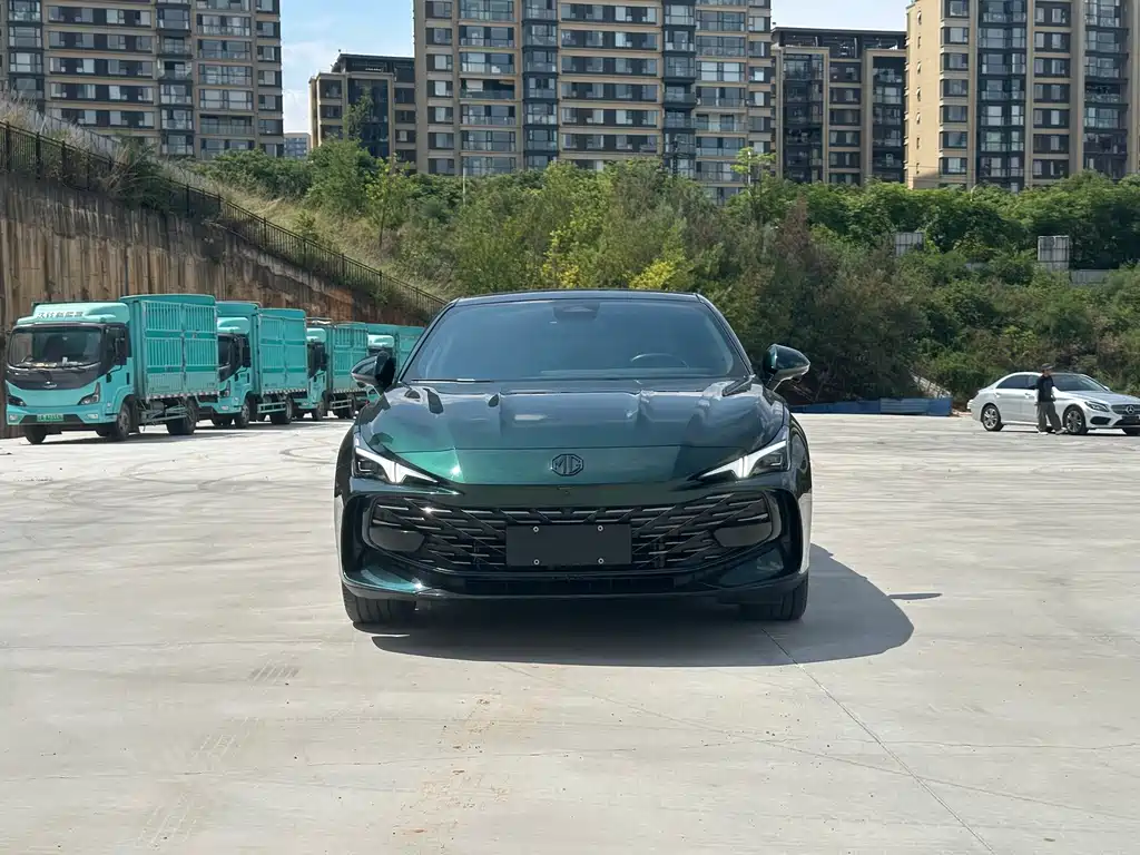 MG7 1.5 T DCT Supreme Beauty Luxury
