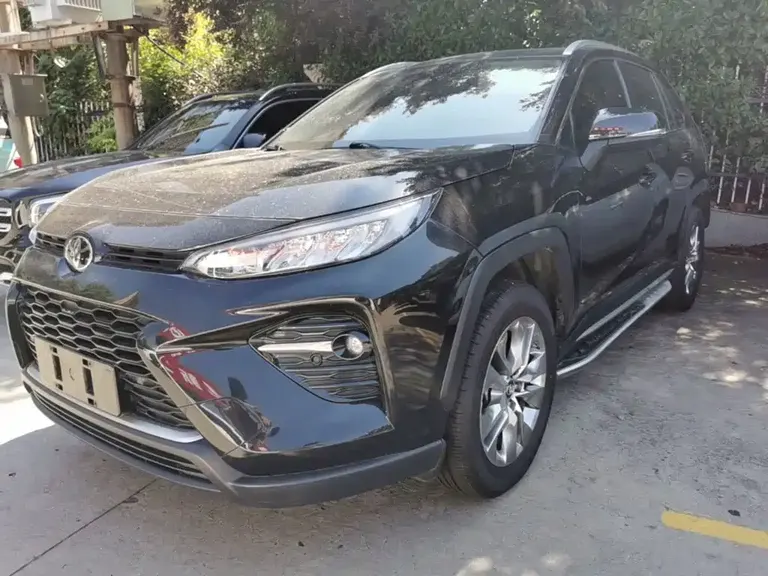Toyota Wildlander 2.0 L CVT 2 WD Luxury