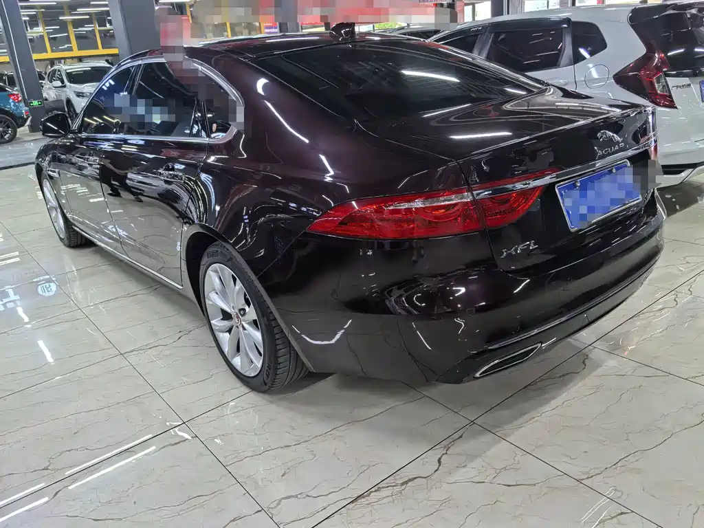Jaguar XFL XFL 2.0 T P250 2 WD Luxury