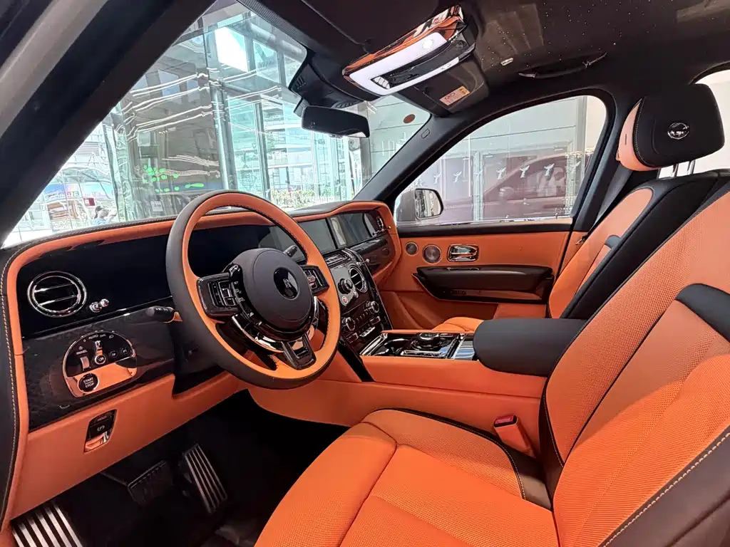Cullinan Black Badge