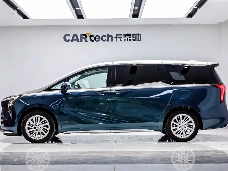 Century 2.0 T 6-seat Heritage