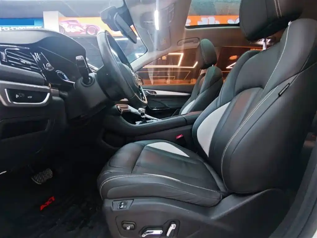 Dongfeng Fengshen AX7 东风风神AX7 2019款 1.6 T 自动AI领航型 畅享版 国VI