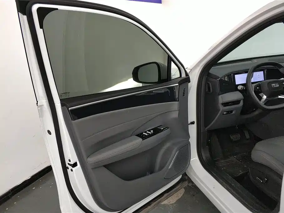 Galaxy L7 EM-i 115 km Explorer