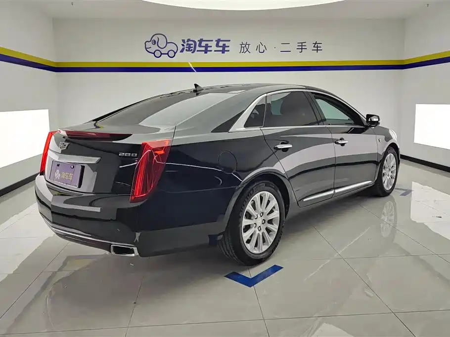 Cadillac XTS 28 T Tech