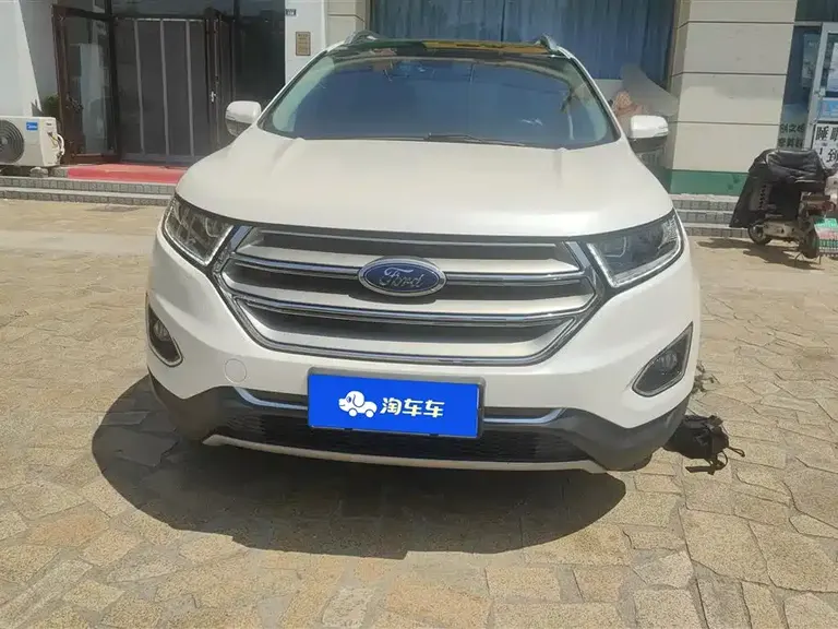 Ford Edge EcoBoost 245 2 WD Grand Sharp 7-seat CN-V