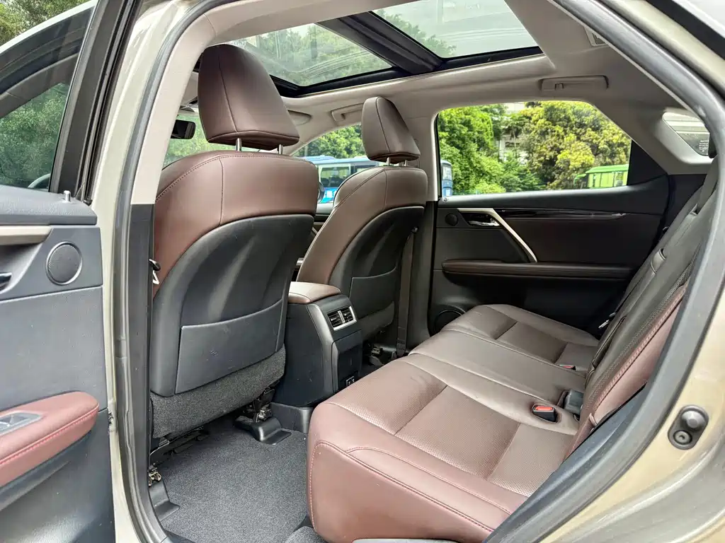 Lexus RX 300 4 WD Elegant CN-VI