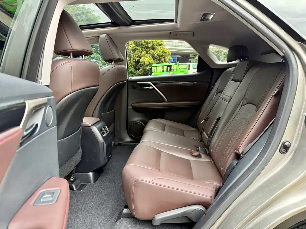 Lexus RX 300 4 WD Elegant CN-VI