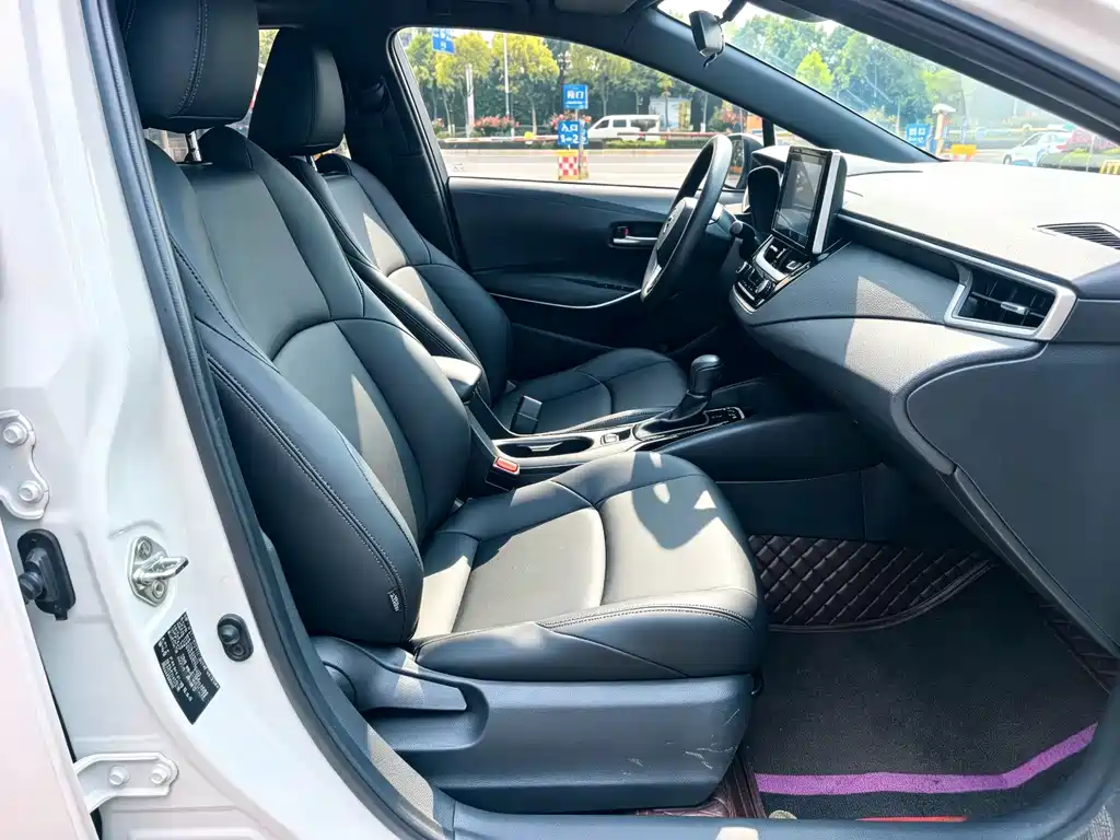 Levin Dual Engine 1.8 H E-CVT Progressive