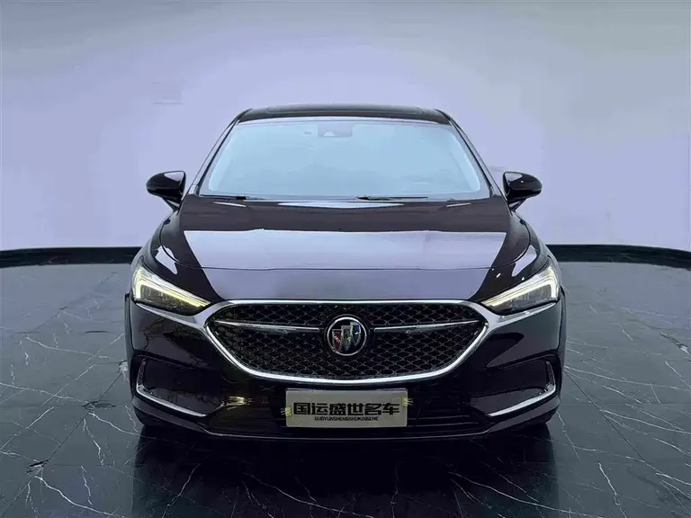 Buick LaCrosse Avenir Avenir Early Enjoyment