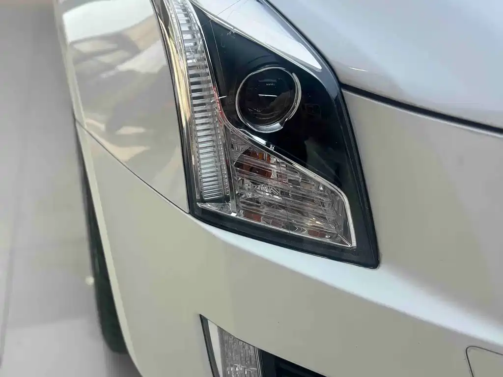 Cadillac ATS-L 28 T Fashion