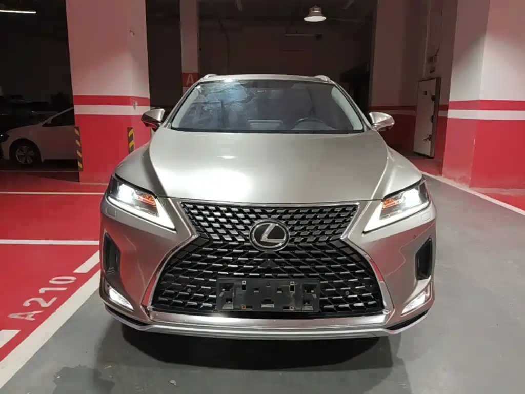 Lexus RX Facelift 300 2 WD Elite