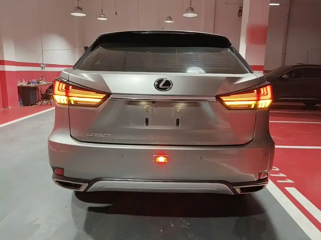 Lexus RX Facelift 300 2 WD Elite