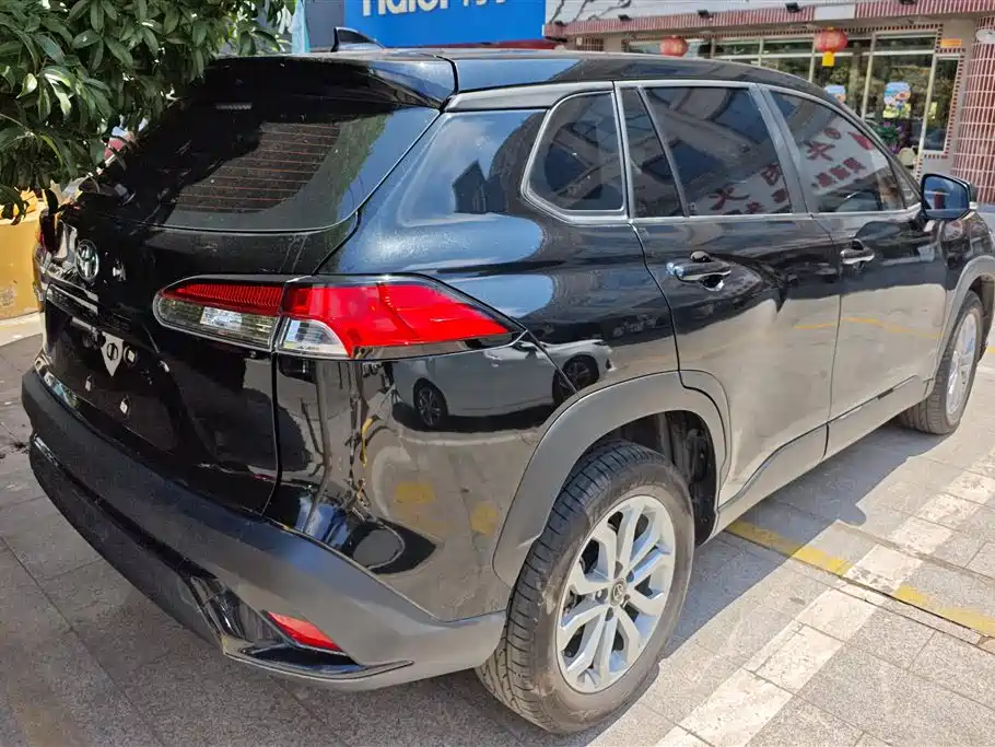 Frontlander 2.0 L CVT Leading