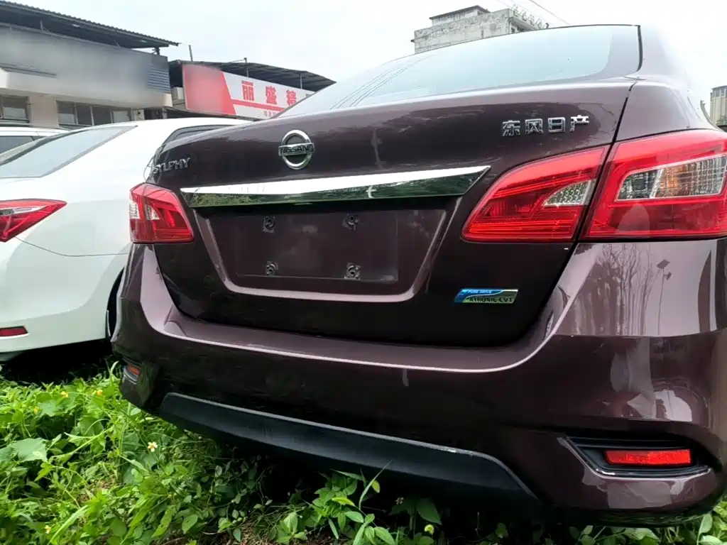 Sylphy 1.6 XV CVT Smart Enjoyment
