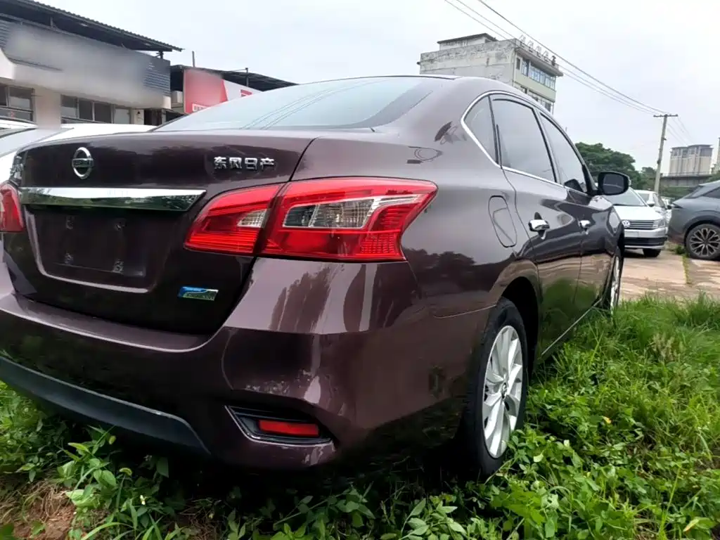 Sylphy 1.6 XV CVT Smart Enjoyment