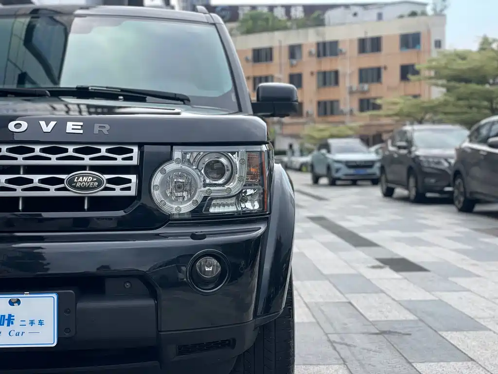 Discovery 3.0 SDV6 HSE Diesel