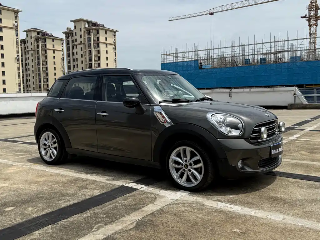 MINI COUNTRYMAN 1.6 L COOPER Excitement