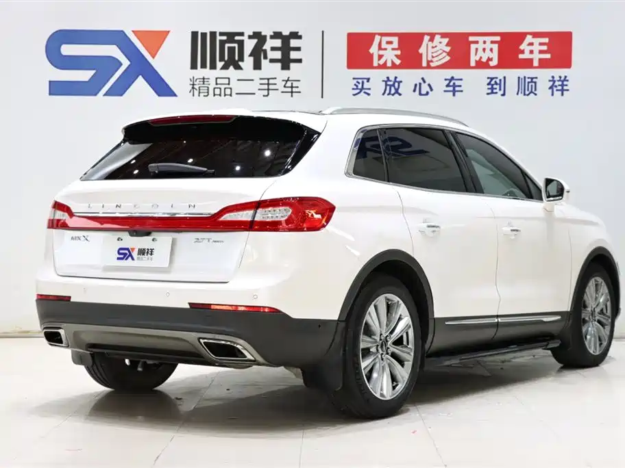 Lincoln MKX 2.7 T 4 WD Honor Shine