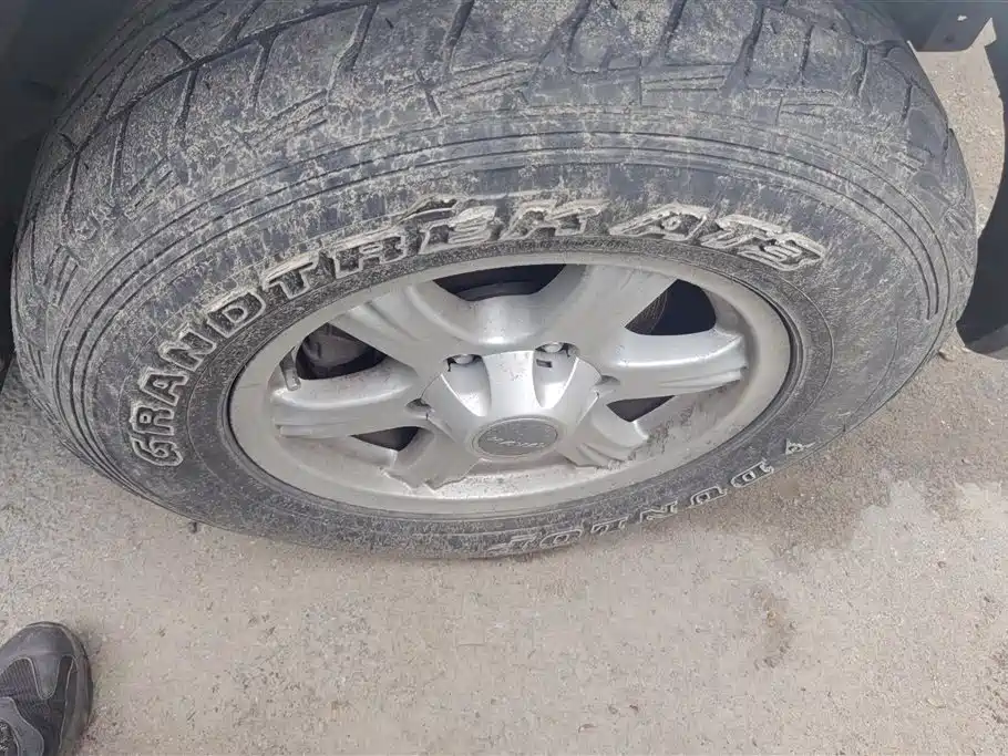 Haval H5 Classic 哈弗H5经典 2013款 智尊版 2.0 T手动四驱尊贵型