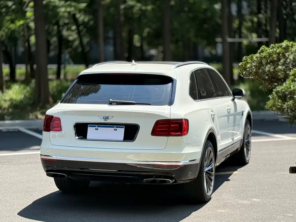 Bentayga 6.0 T Standard