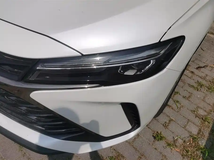Monza 1.5 L DCT Joy