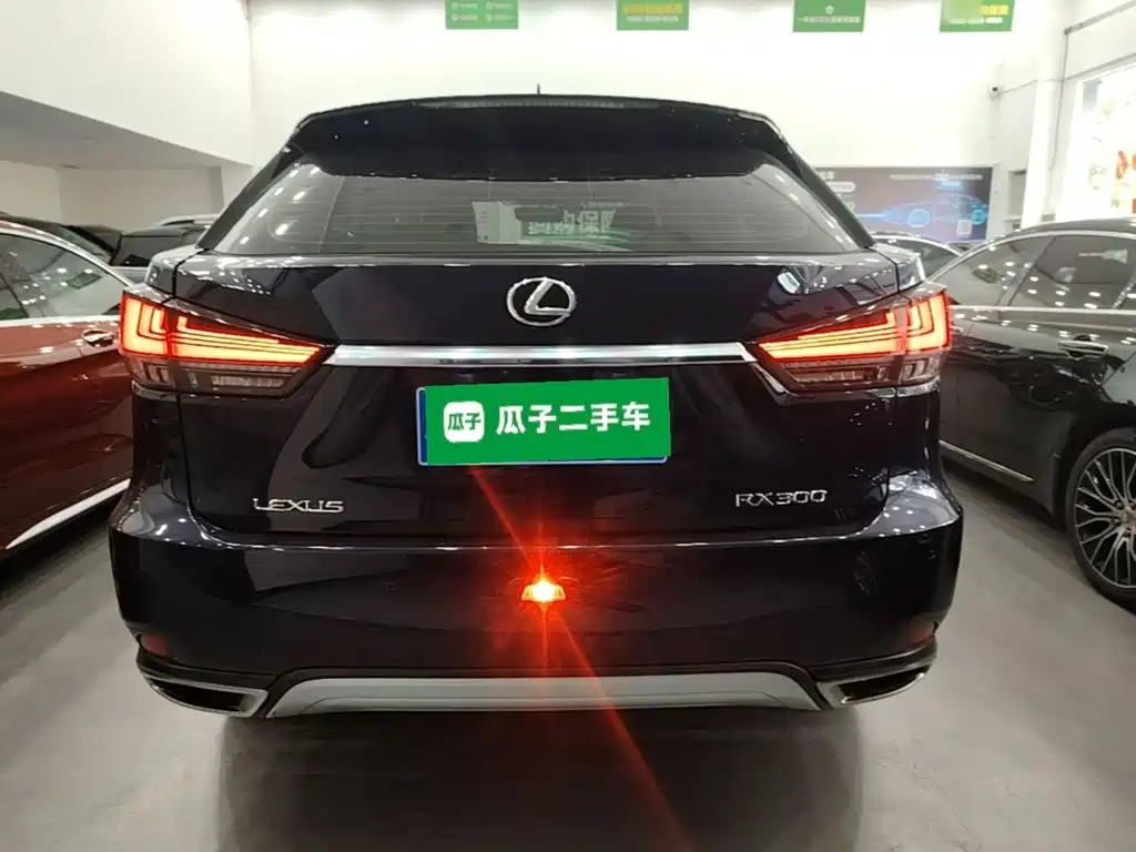 Lexus RX Facelift 300 2 WD Elite