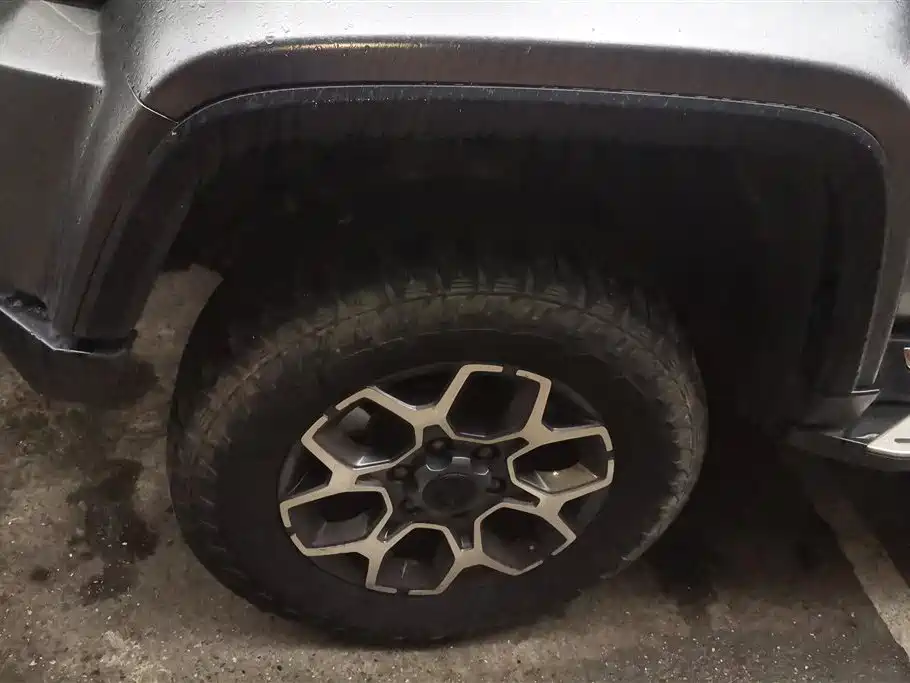 BAIC BJ40 PLUS 2.3 T Auto 4 WD Flagship CN-V