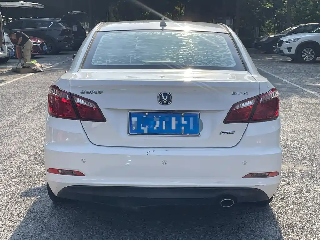 Eado 1.6 L Manual Style