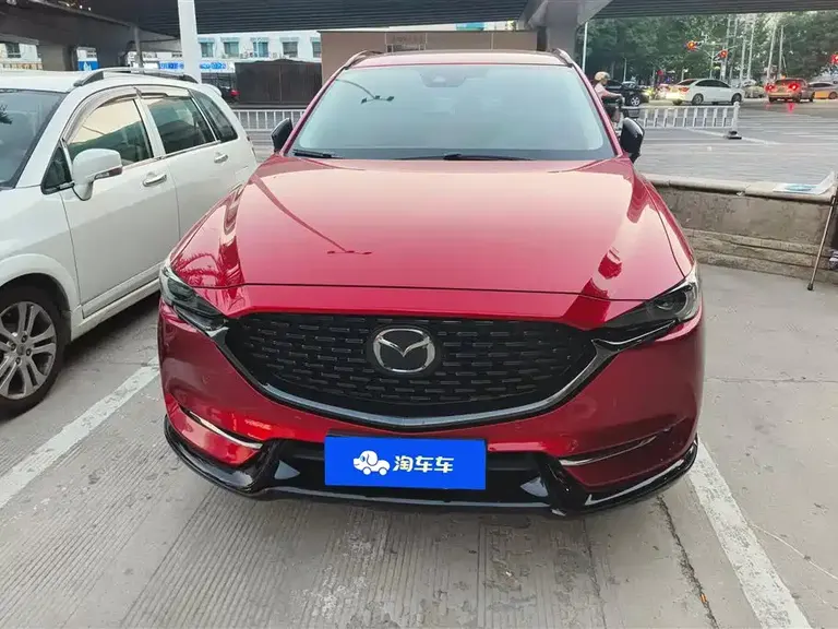 Mazda CX-5 2.0 L Auto 2 WD Black Knight