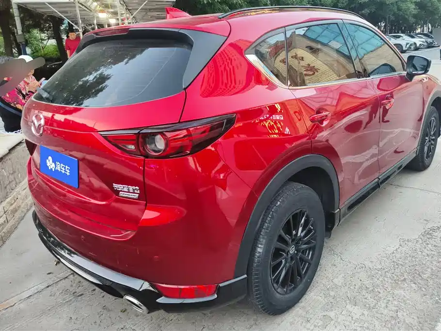 Mazda CX-5 2.0 L Auto 2 WD Black Knight