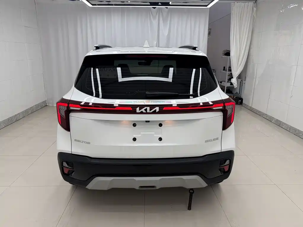 Seltos 1.5 L CVT Luxury