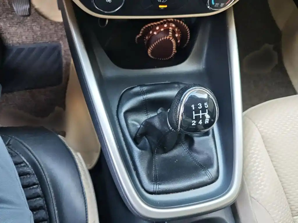 Escort 1.5 L Manual Comfort