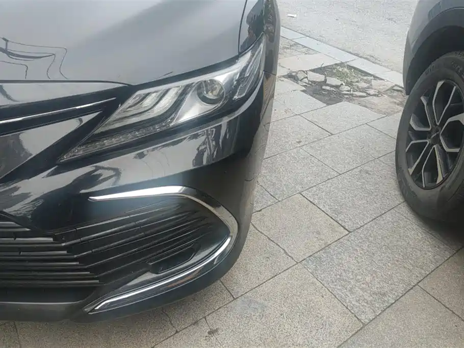 Camry Dual Engine 2.5 HG Luxury