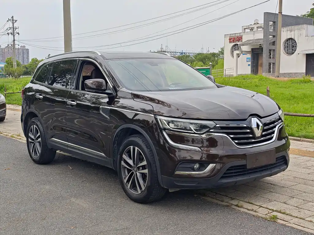 Koleos 2.0 L 2 WD Luxury