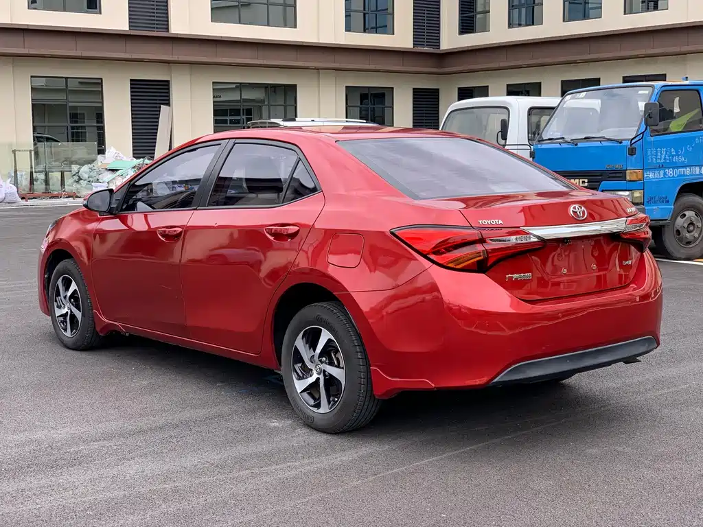 Levin Facelift 185 T CVT Elite CN-V