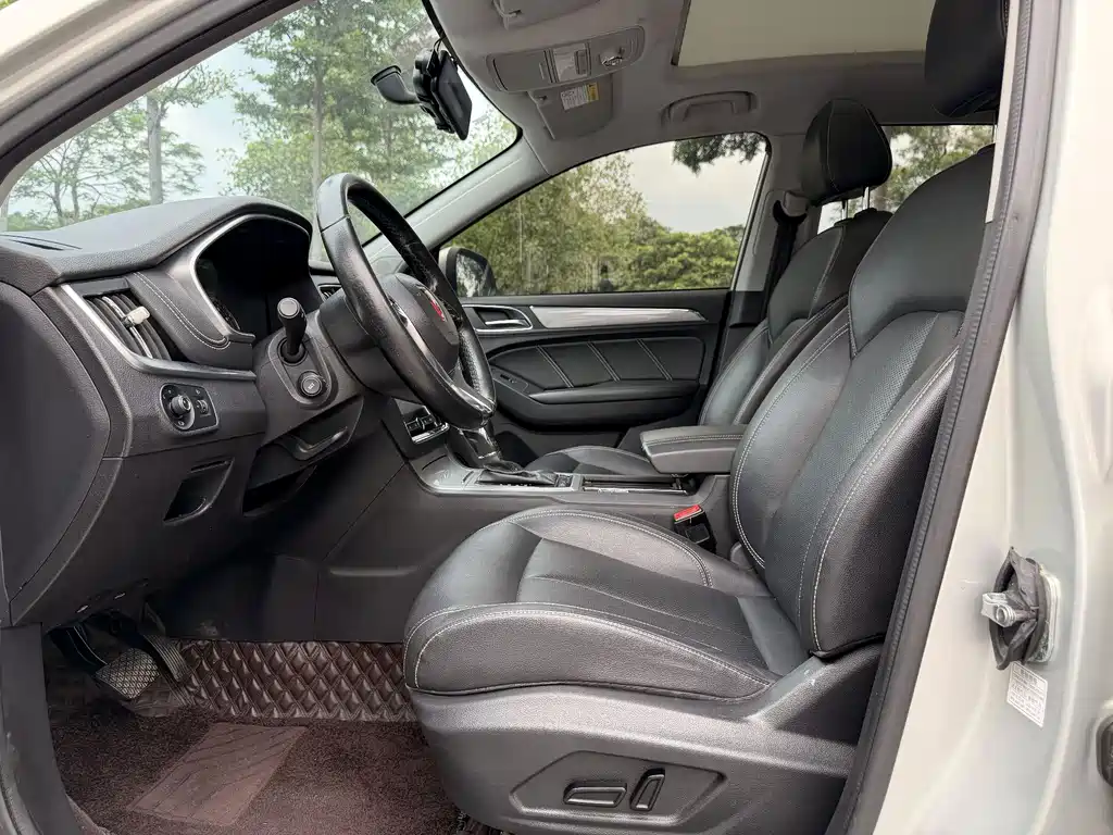 Roewe RX5 20 T Auto 4 G Connected Transcend Flagship