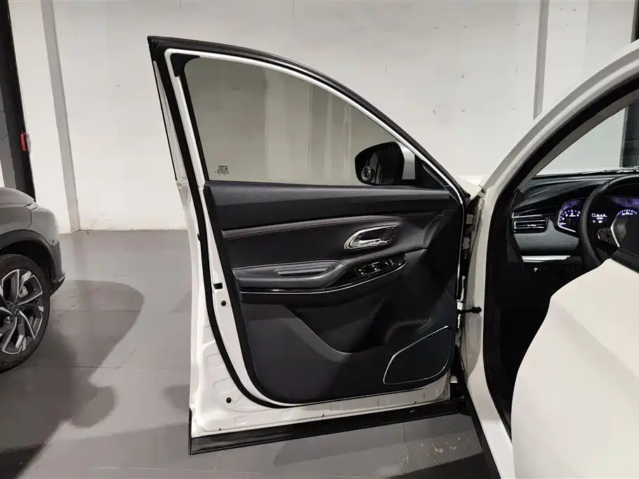 Changan Oshan X7 长安欧尚X7 2021款 1.5 T 手动舒享型