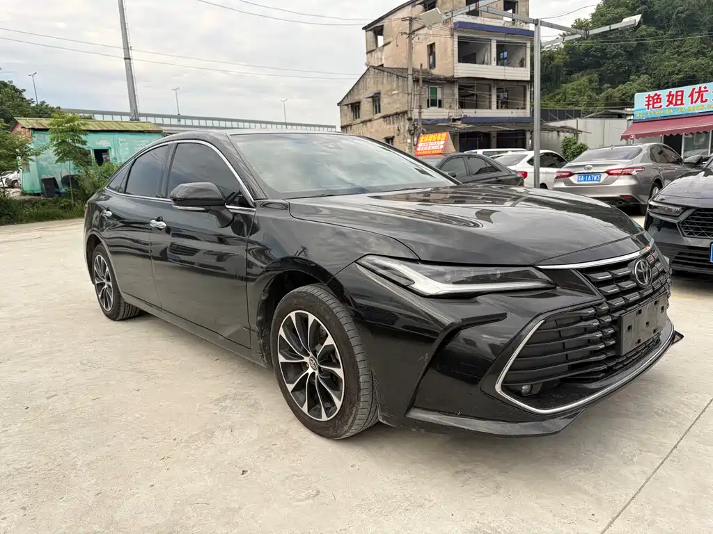 Avalon 2.0 L Luxury