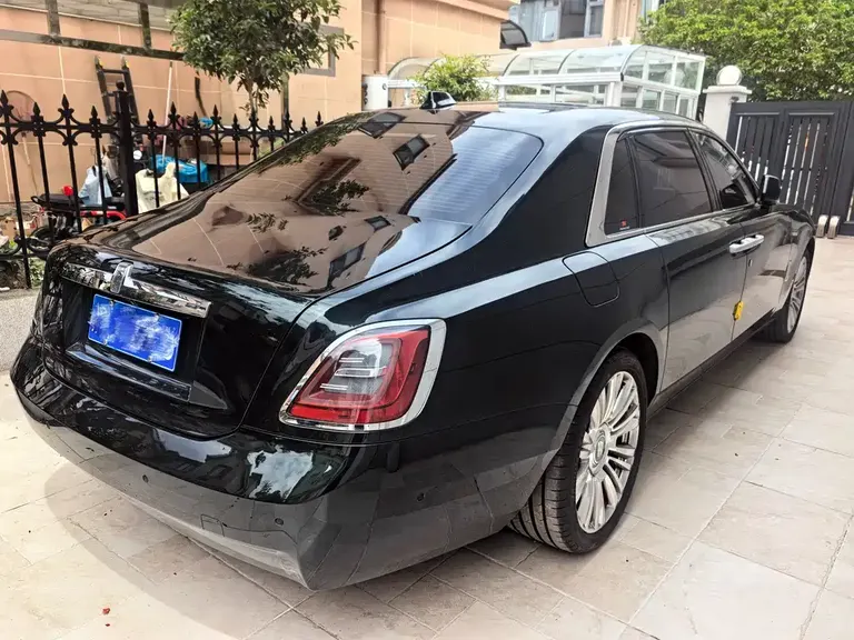 Rolls-Royce Ghost 6.7 T LWB Range