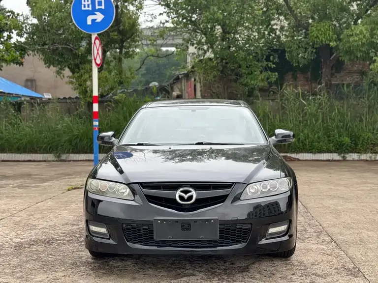 Mazda 6 2.0 L Auto Fashion