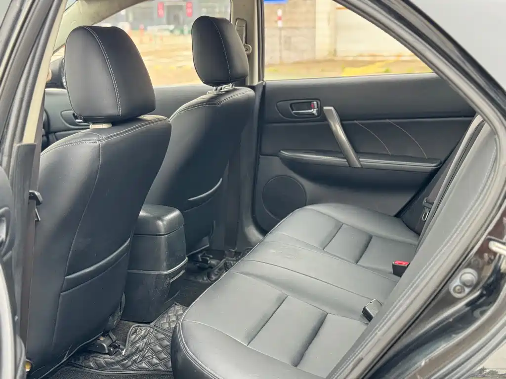 Mazda 6 2.0 L Auto Fashion
