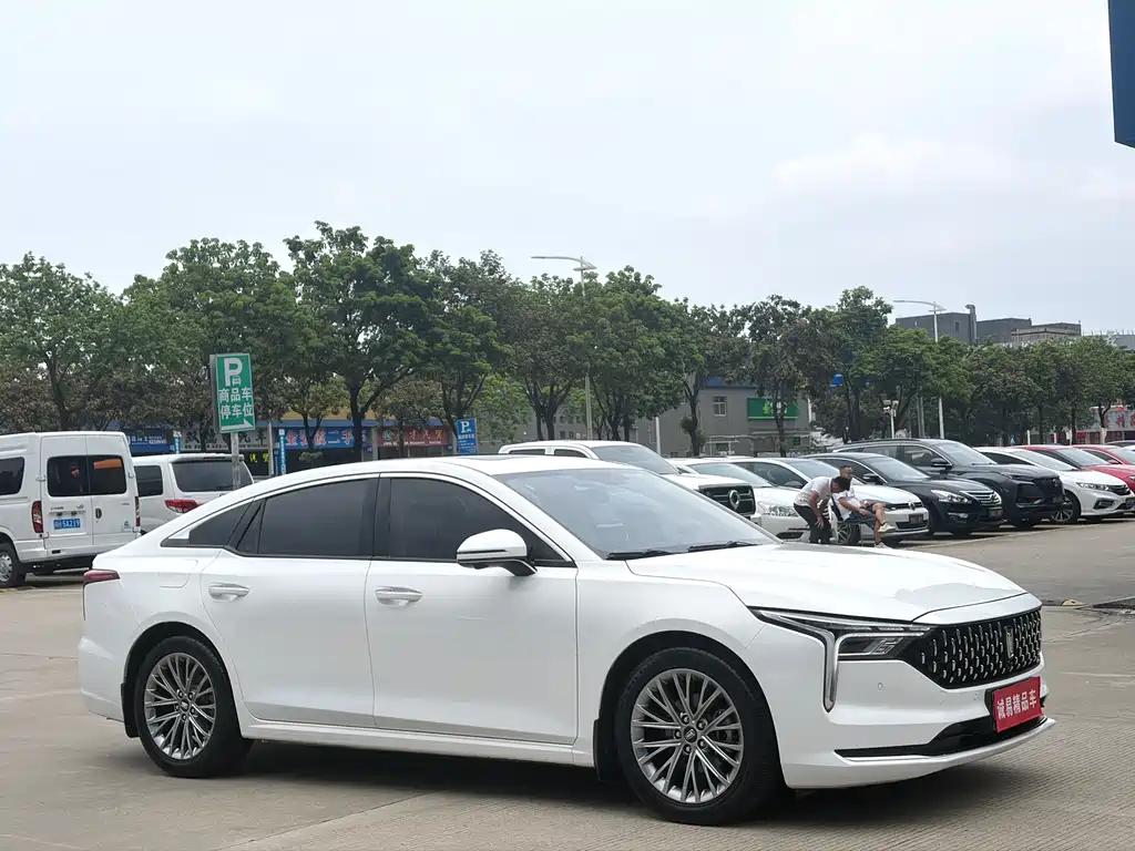 Besturn B70 3 rd Gen 1.5 T Auto Smooth Enjoyment