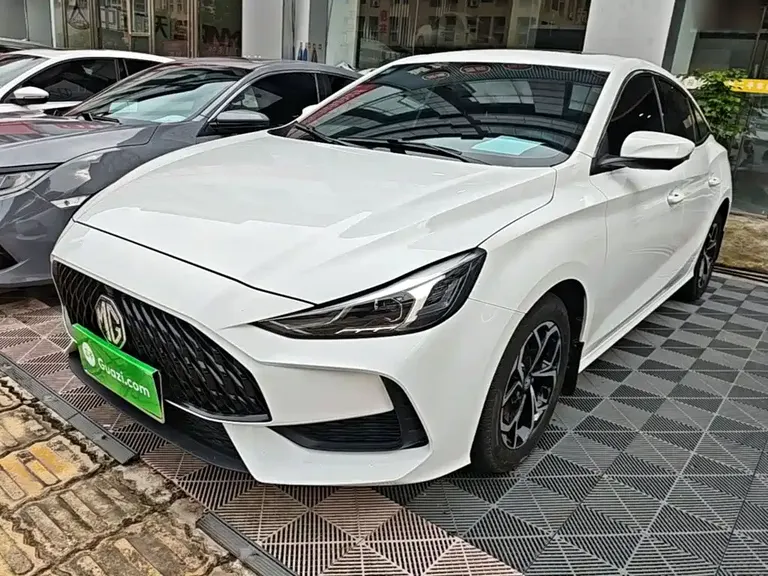 MG5 Facelift 180 DVVT CVT Youth Luxury